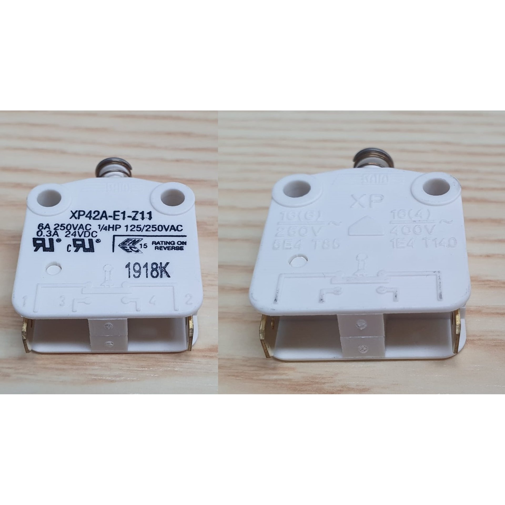 microswitch saia-burgess XP42A-E1-Z11 - image 1