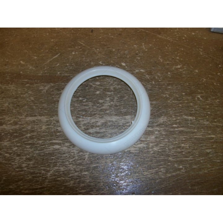 upper ring nut